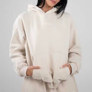 Comfrt Cream Hoodie L and Sweatpants M Set